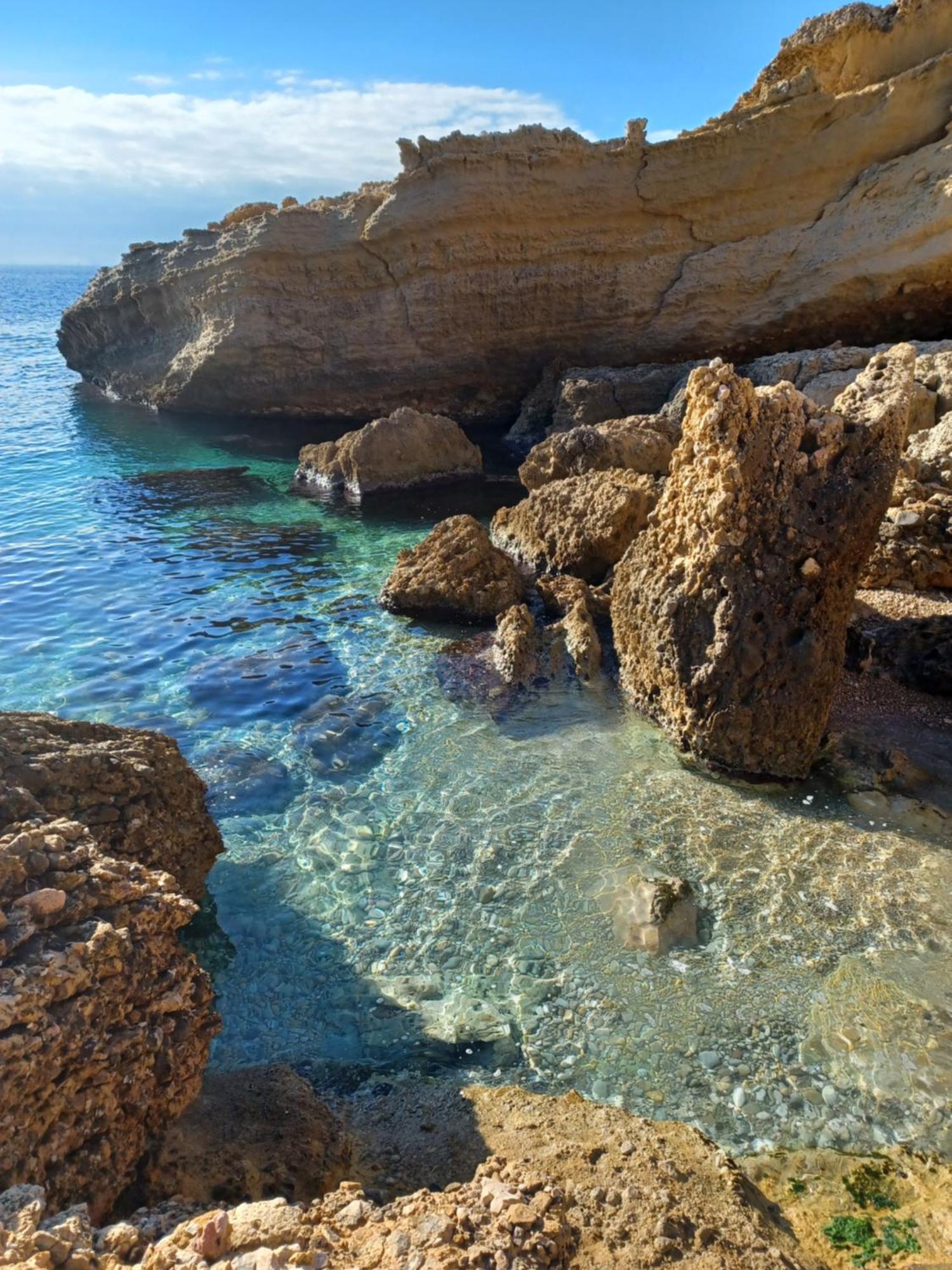 Villa Calanques 앙수에-라-레돈느 객실 사진